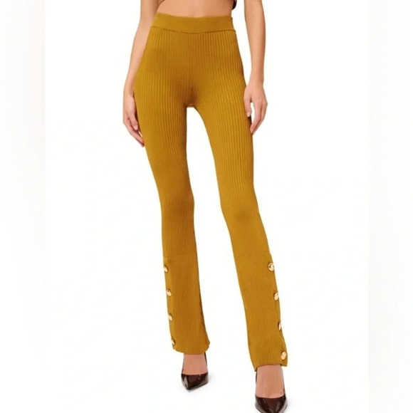 GOOD AMERICAN Plaited Boss Flare Pants Golden Brown 4 - Picture 6 of 12